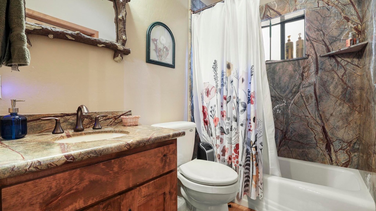 Photo of Bathroom in Heber