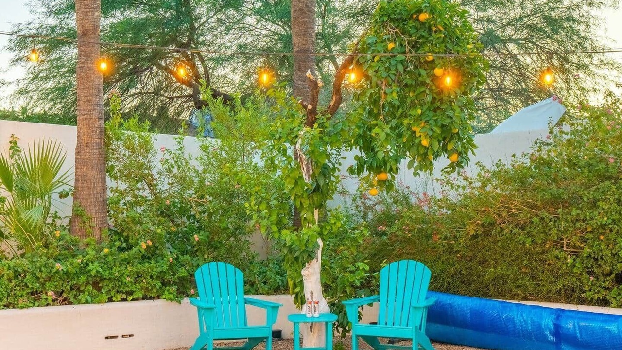 Photo of Outdoor in Paradise Valley Village