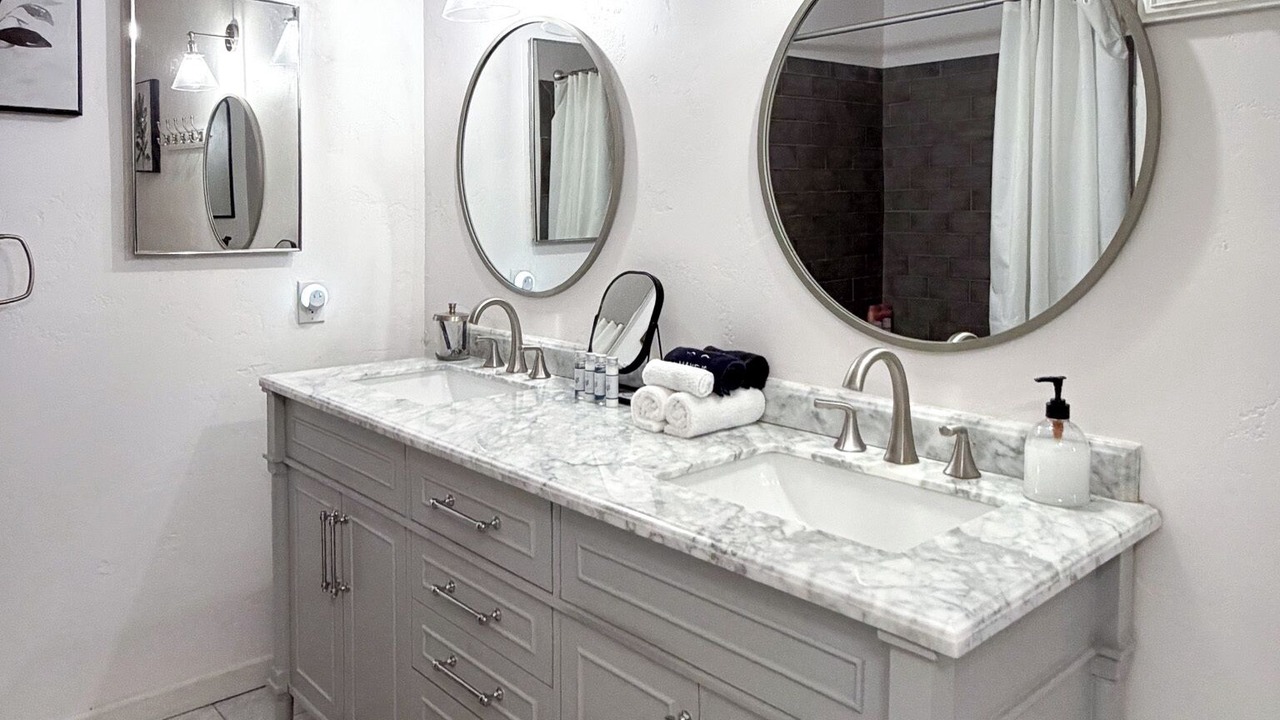 Photo of Bathroom in Bullhead City
