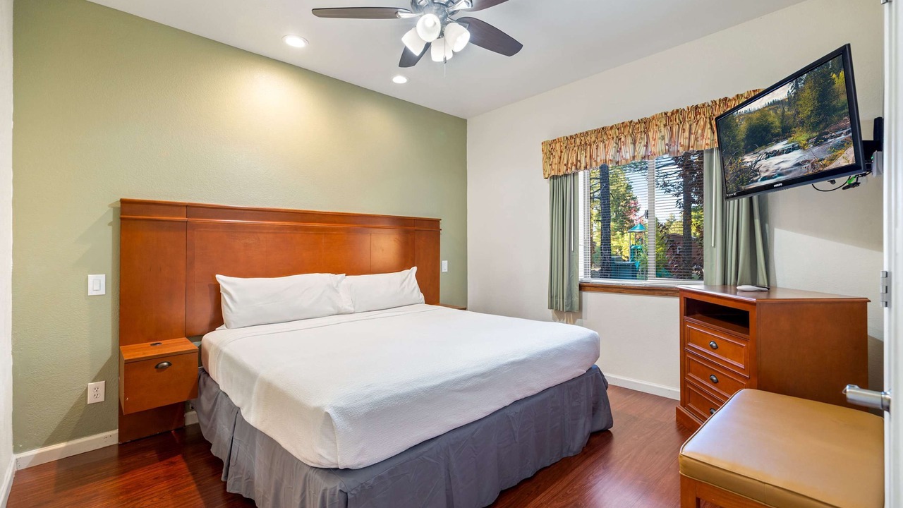 Photo of Bedroom in Pinetop