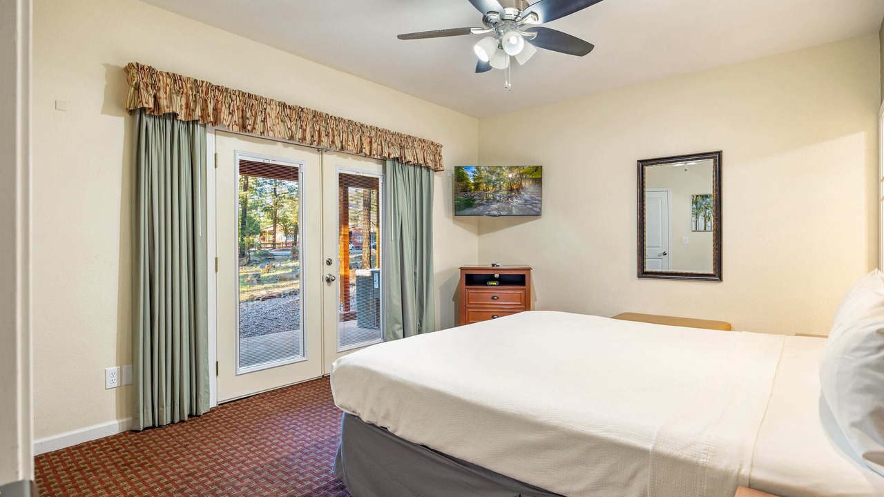 Photo of Bedroom in Pinetop