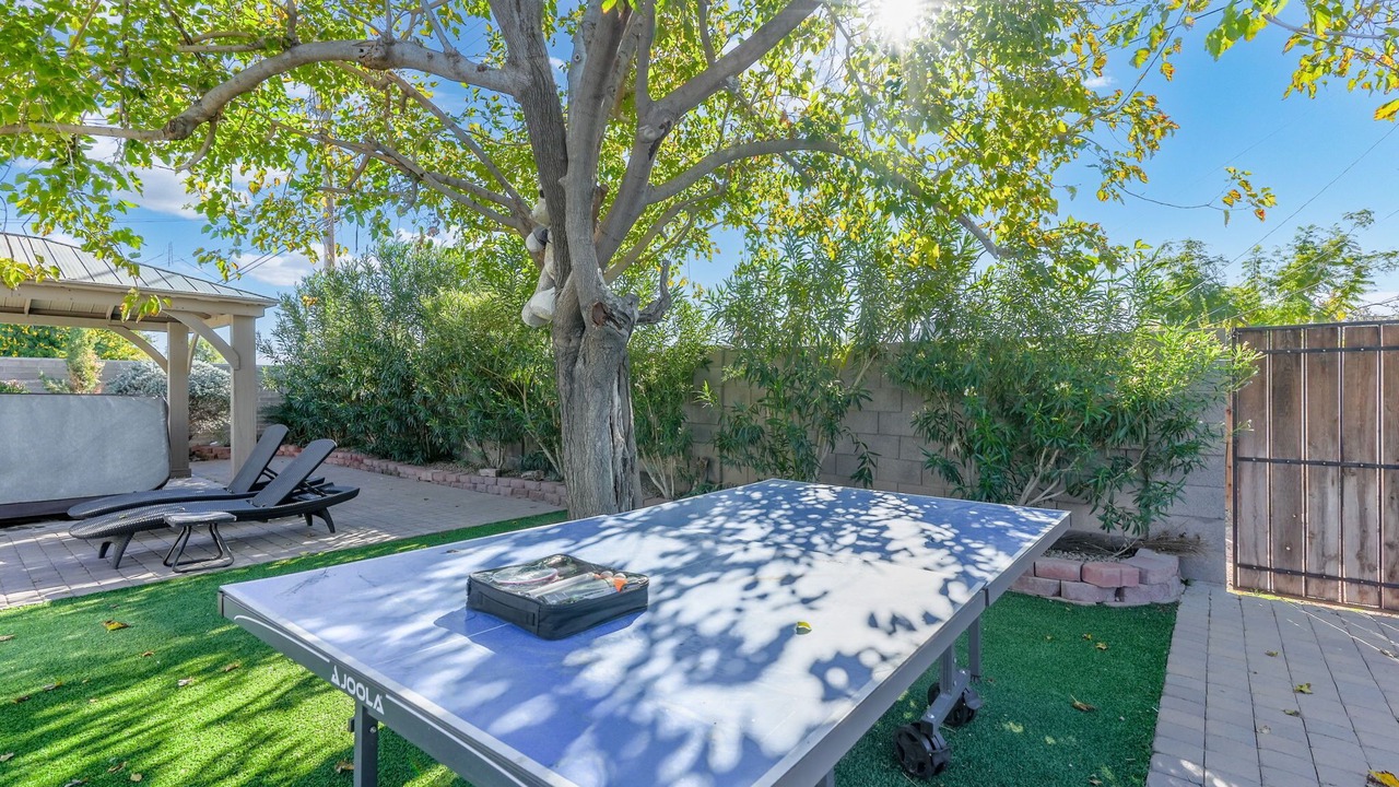 Photo of Patio Balcony in Papago Parkway