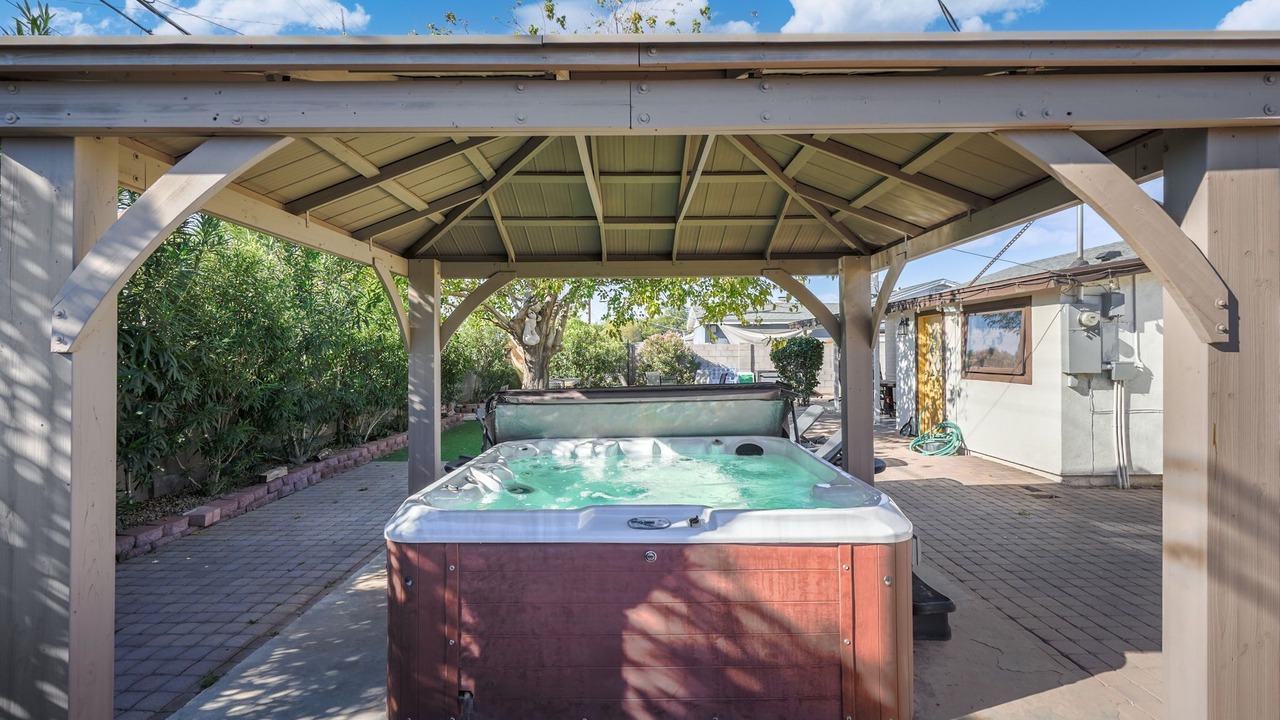 Photo of Outdoor in Papago Parkway