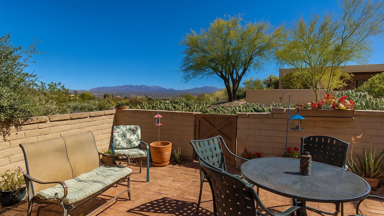 Photo of Outdoor in Desert Hills Estates