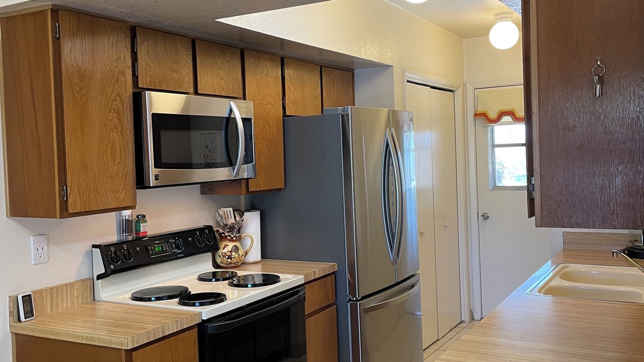 Photo of Kitchen in Desert Hills Estates