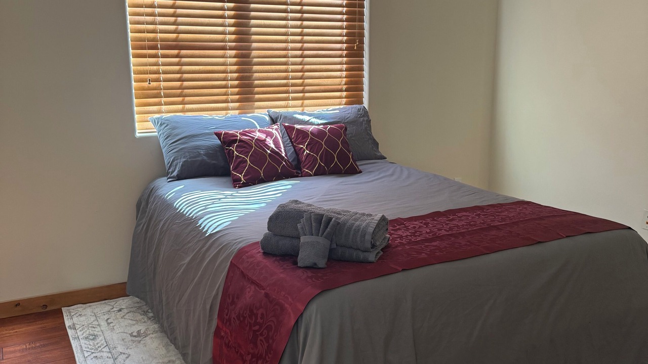 Photo of Bedroom in Valley Farms