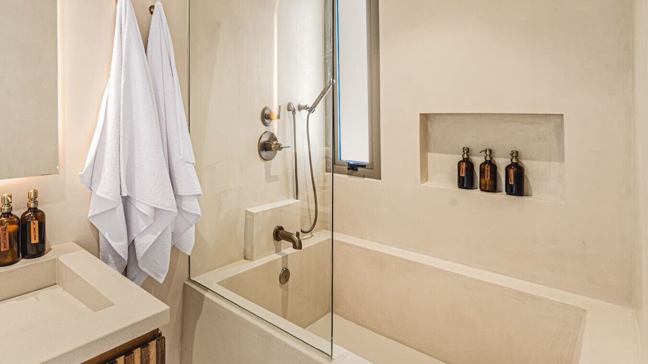 Photo of Bathroom in Zama