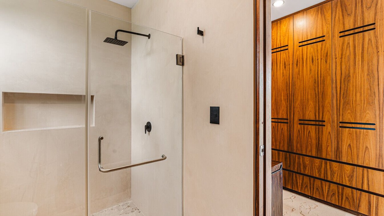 Photo of Bathroom in Zama