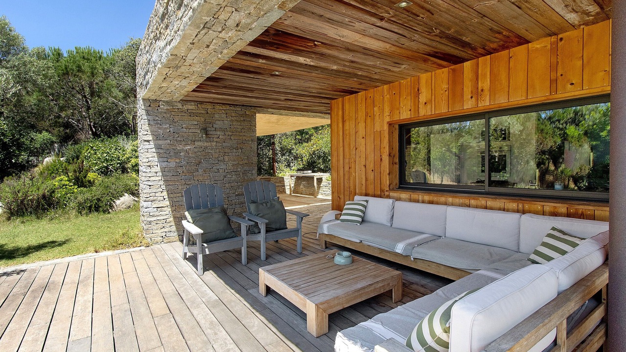 Photo of Patio Balcony in Hameau de Palombaggia