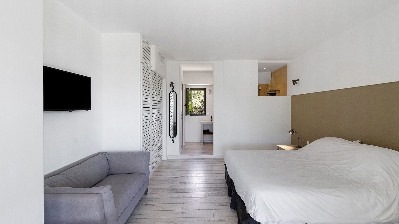 Photo of Bedroom in Hameau de Palombaggia