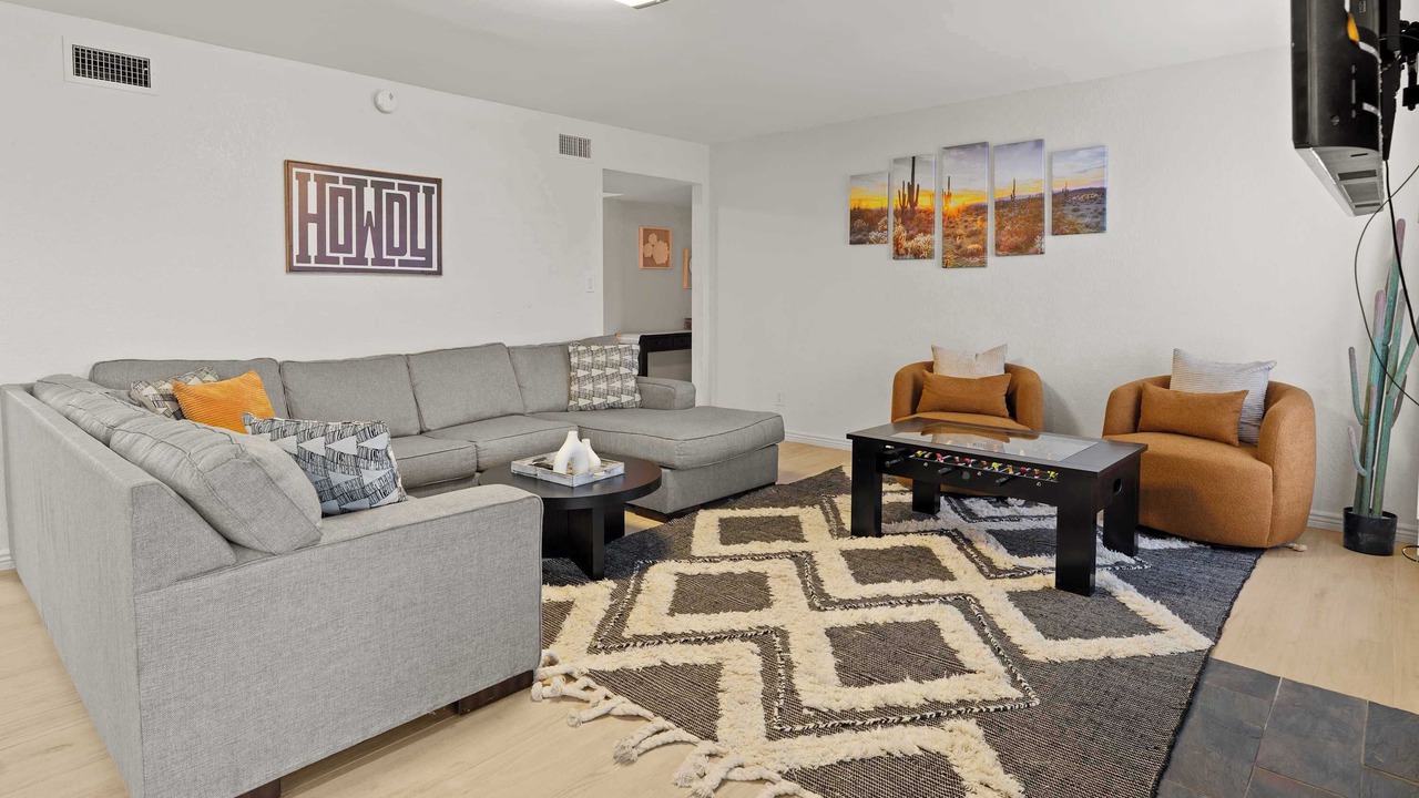 Photo of Bedroom in Raskin Estates