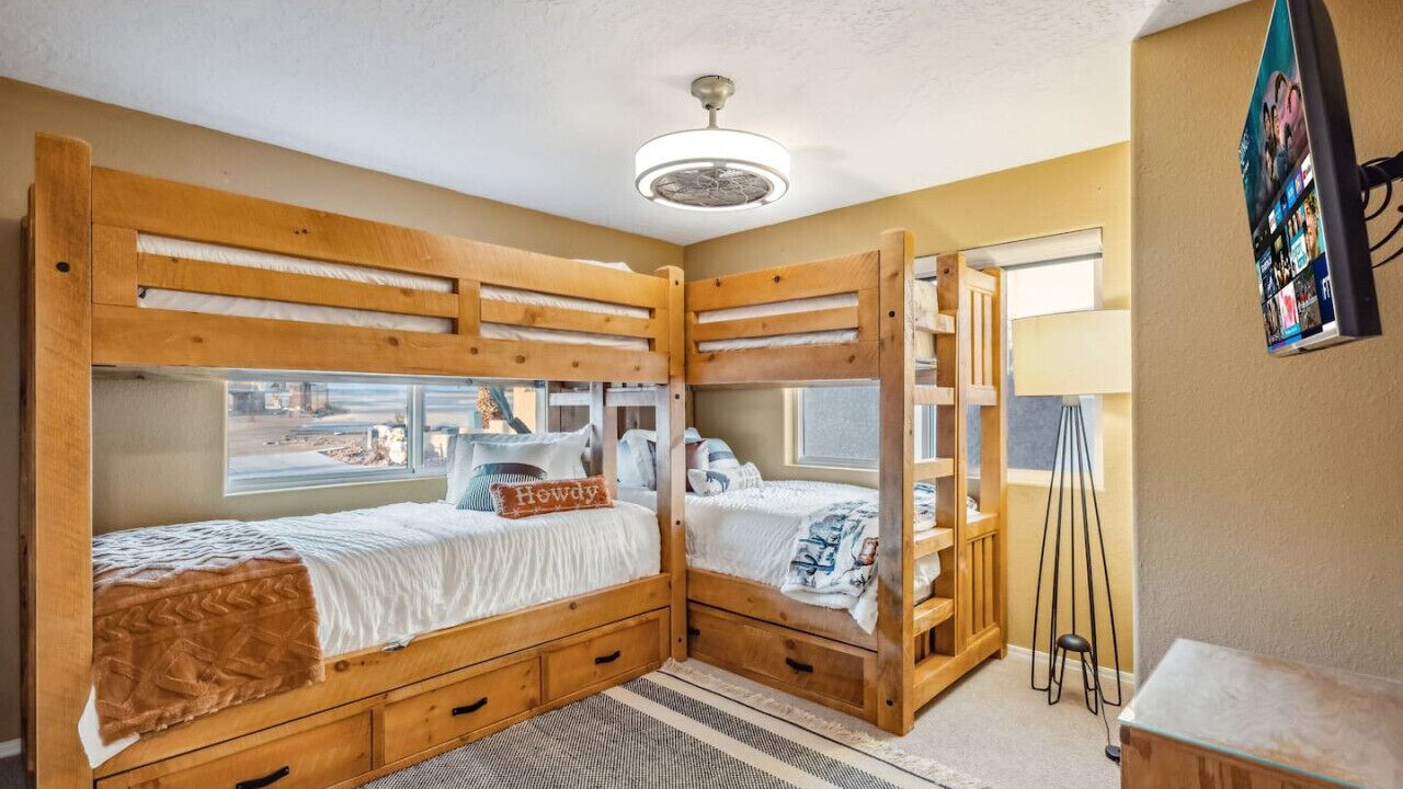 Photo of Bedroom in Lake Havasu City