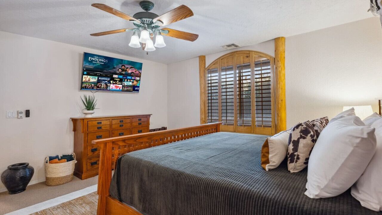 Photo of Bedroom in Lake Havasu City