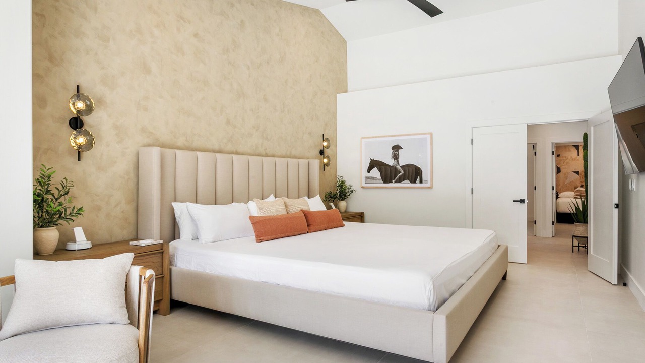 Photo of Others in Pima Vista