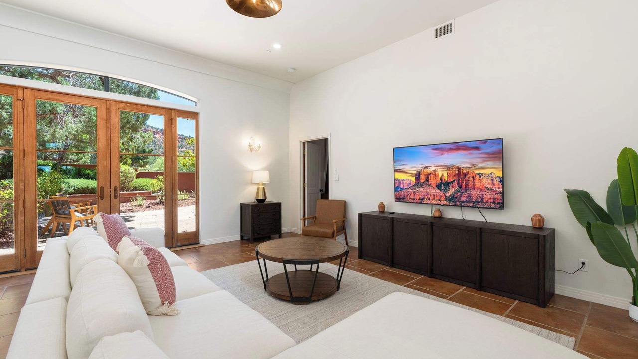 Photo of Livingroom in West Sedona