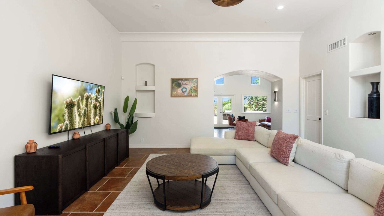 Photo of Livingroom in West Sedona
