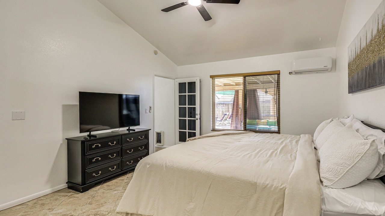 Photo of Bedroom in Glendale