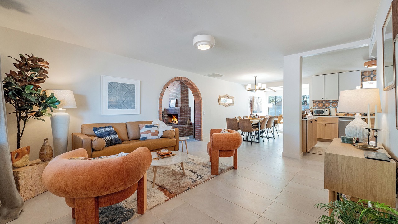 Photo of Livingroom in Tucson