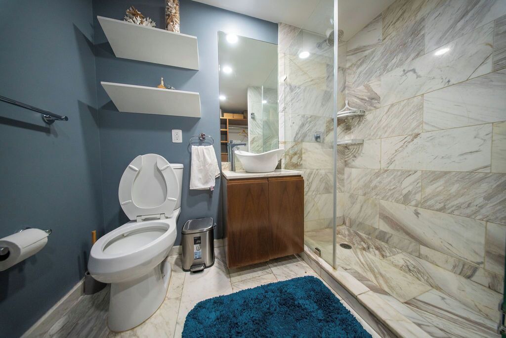 Photo of Bathroom in Hipodromo
