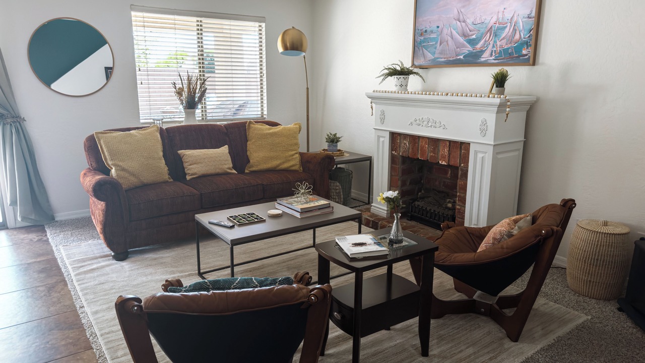Photo of Livingroom in Sun City
