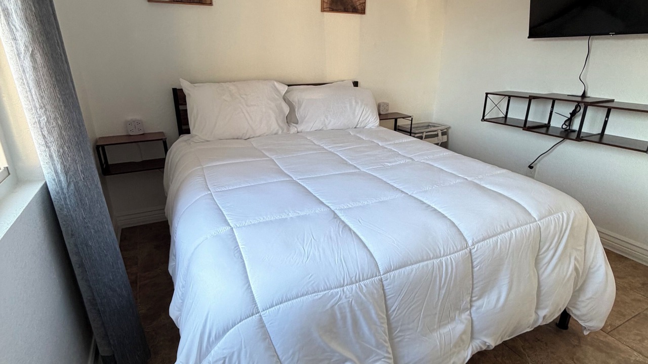 Photo of Bedroom in Woodridge