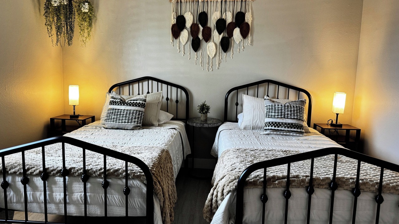 Photo of Bedroom in Cox Heights