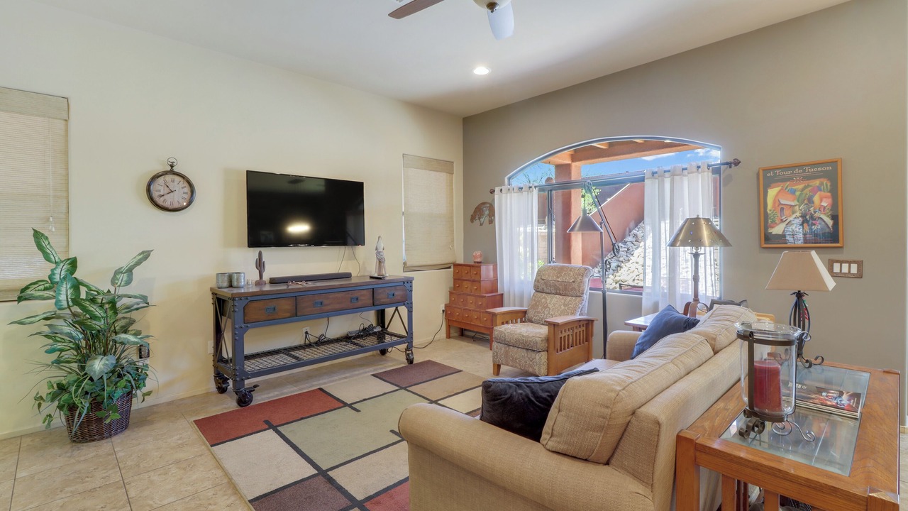 Photo of Livingroom in Tucson