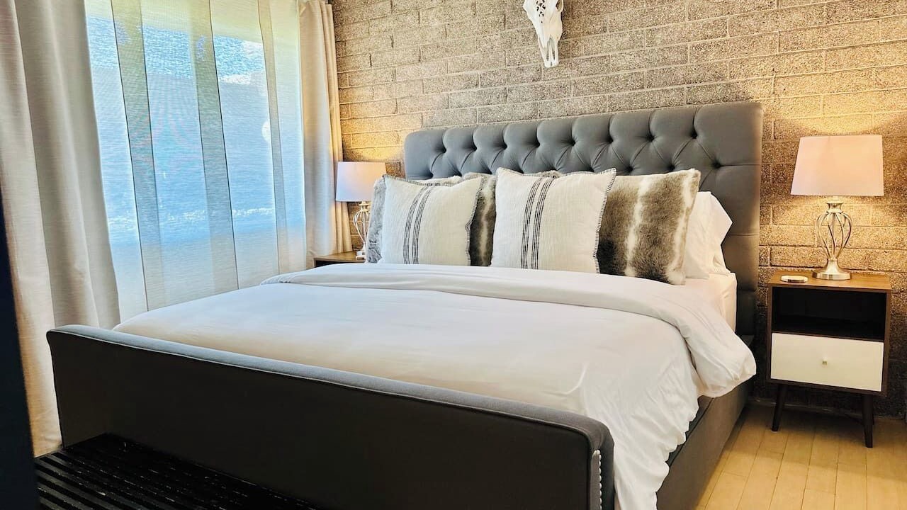 Photo of Bedroom in Entertainment District