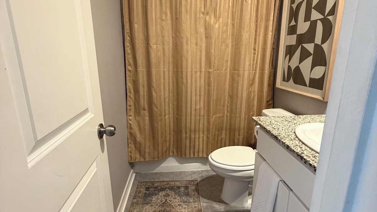 Photo of Bathroom in Arizona City