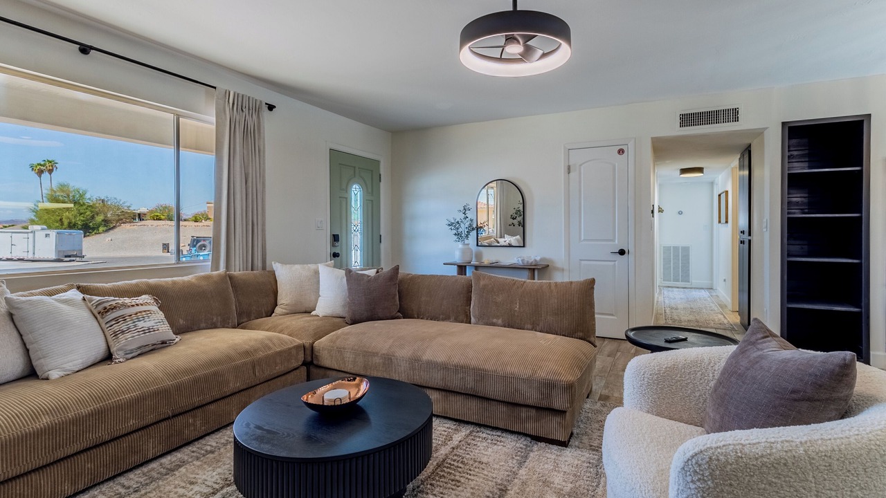 Photo of Livingroom in Lake Havasu City