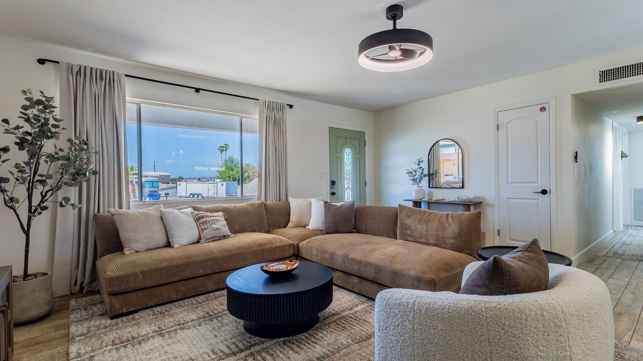 Photo of Livingroom in Lake Havasu City