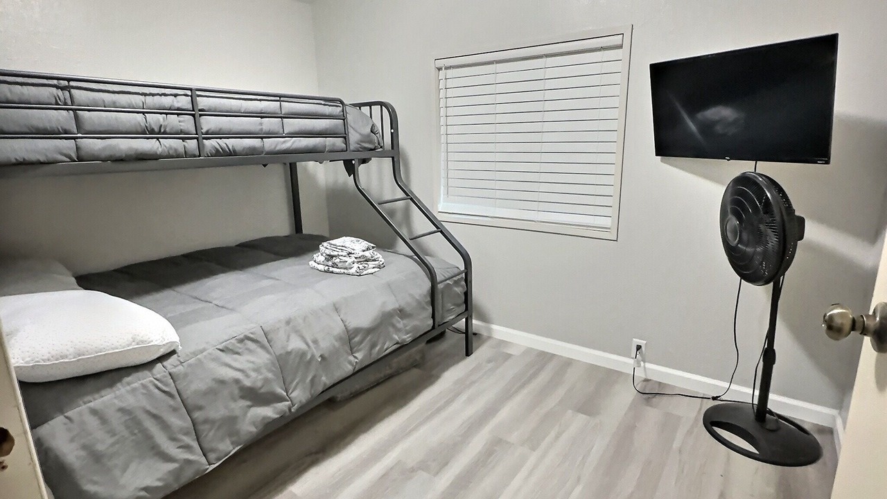 Photo of Bedroom in Topock