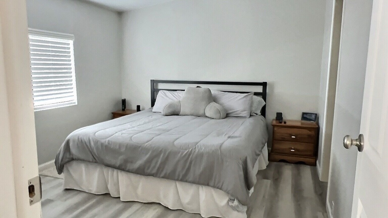 Photo of Bedroom in Topock