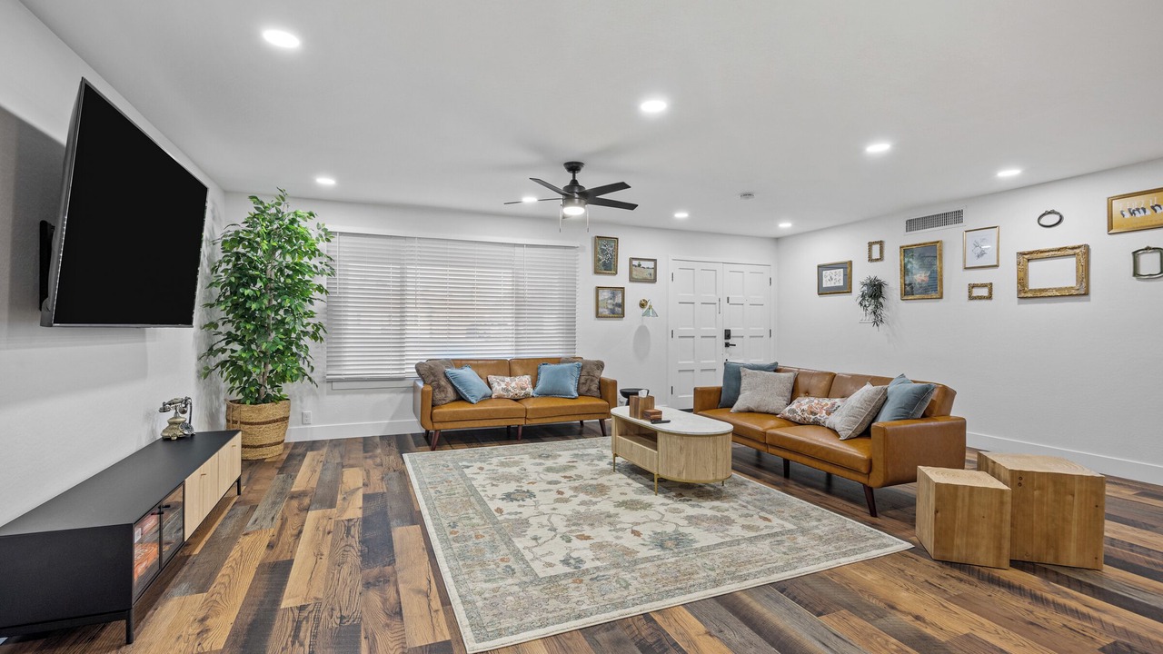 Photo of Livingroom in Tempe