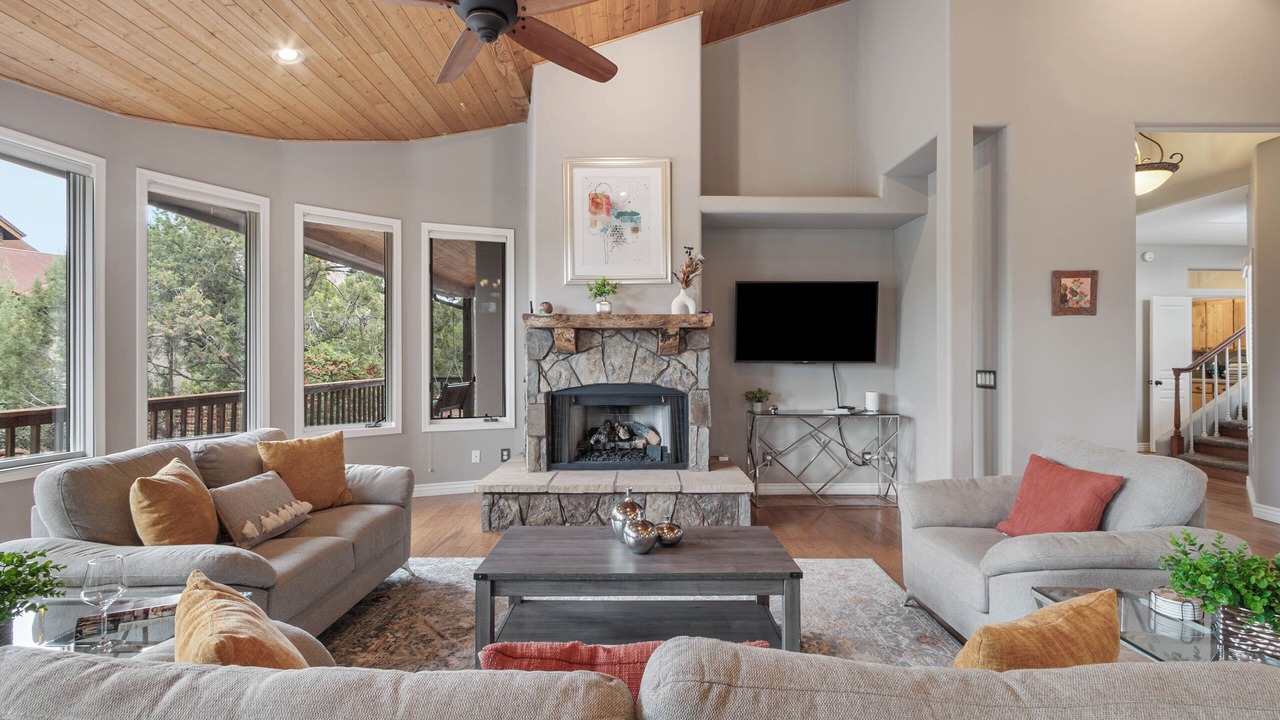 Photo of Livingroom in West Sedona