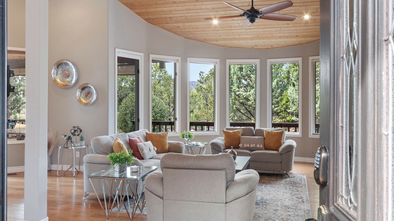 Photo of Livingroom in West Sedona