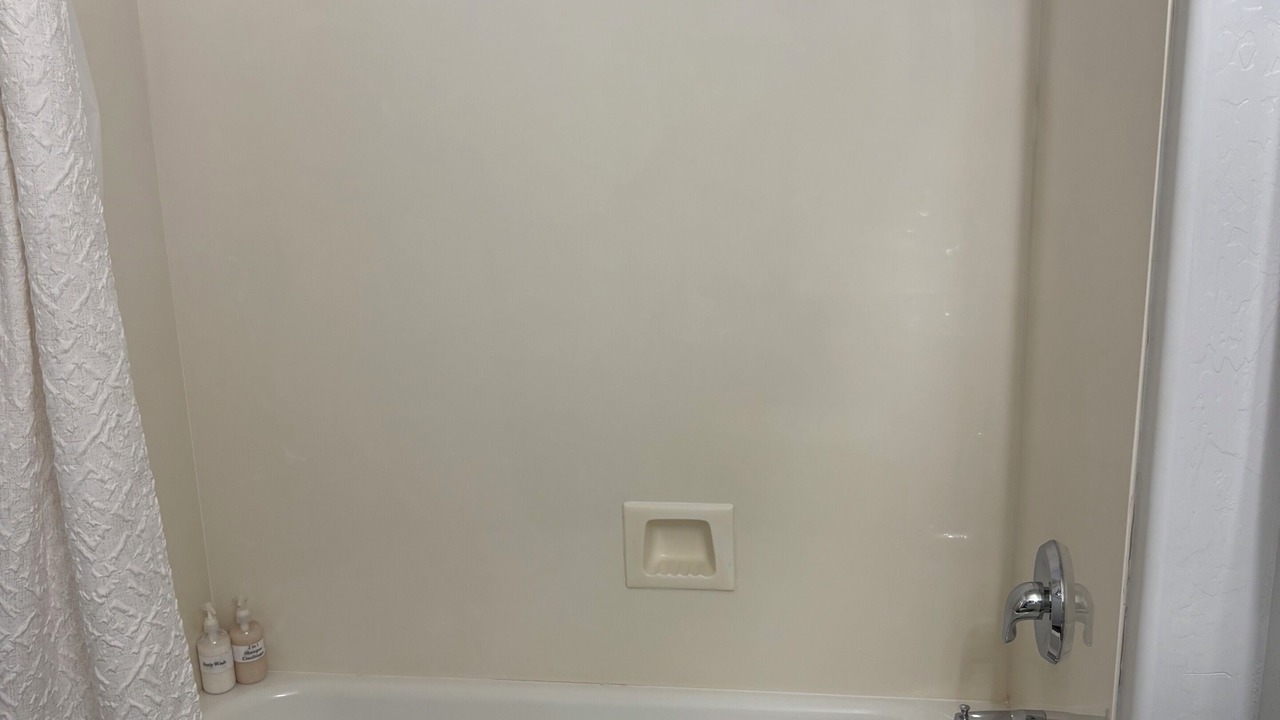 Photo of Bathroom in Surprise Farms