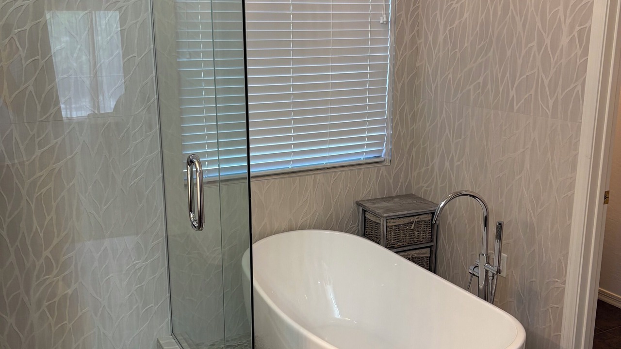 Photo of Bathroom in Surprise Farms