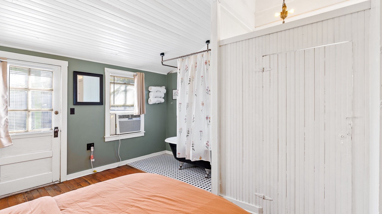Photo of Bedroom in Barrio Santa Rosa