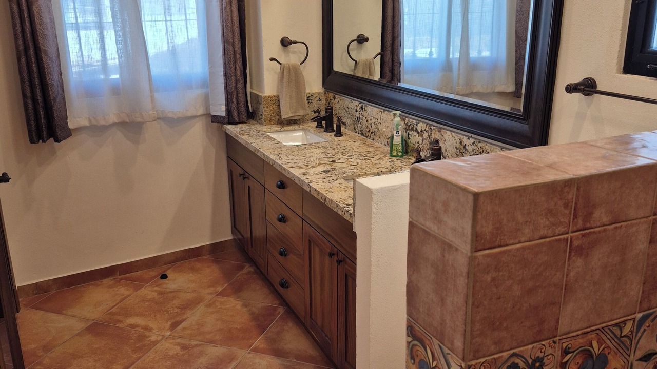 Photo of Bathroom in Alta Vista