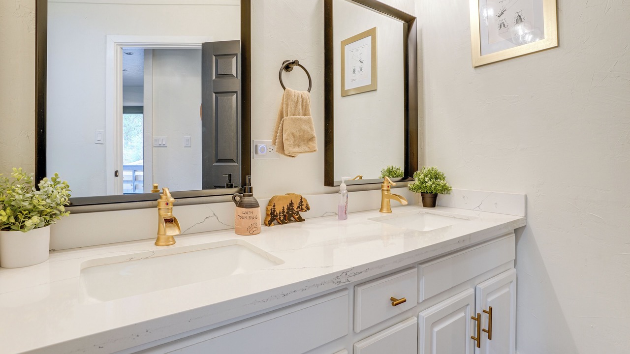 Photo of Bathroom in Iron Springs