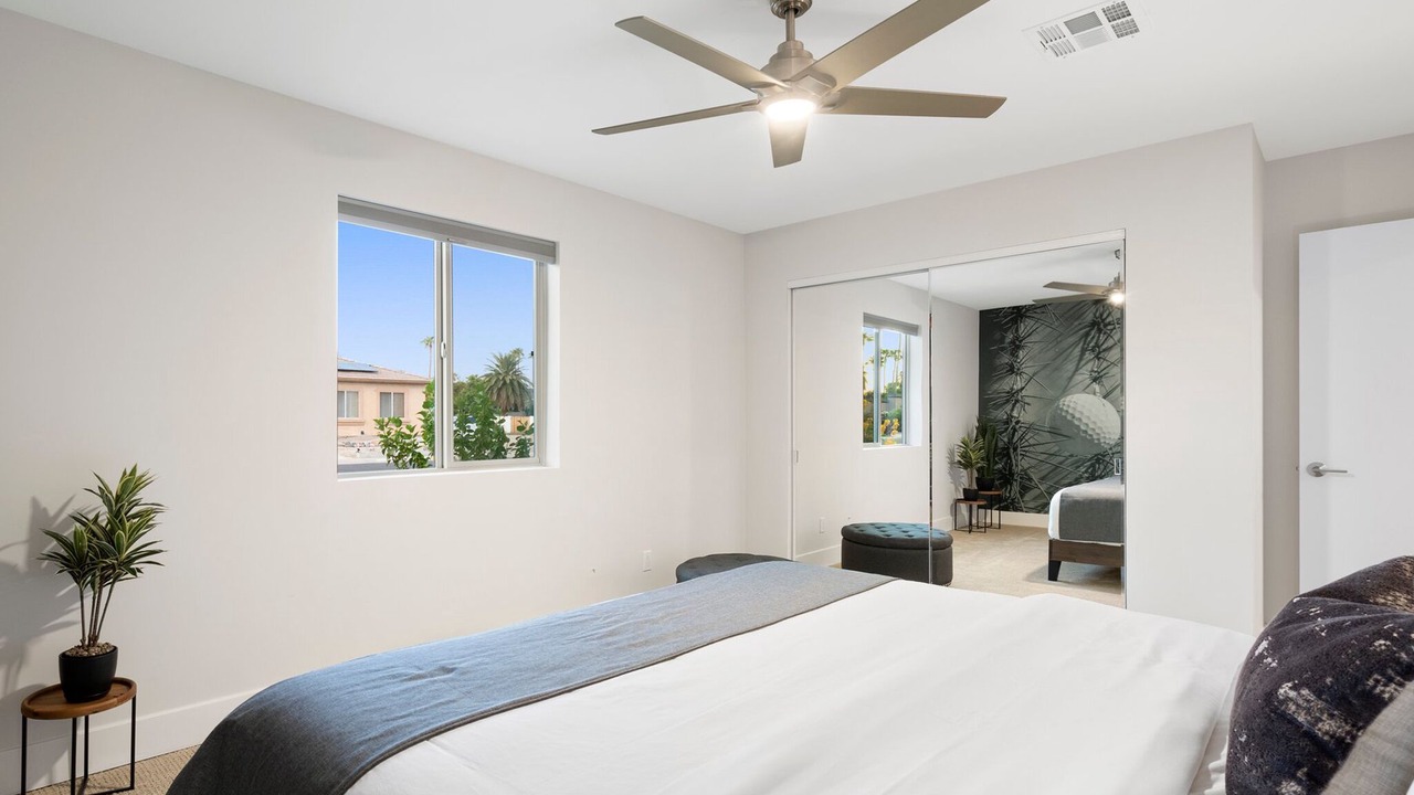Photo of Bedroom in Raskin Estates