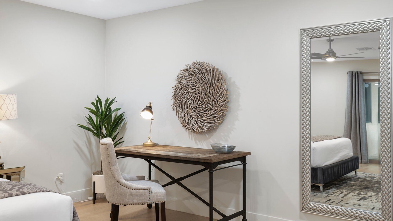 Photo of Bedroom in Raskin Estates
