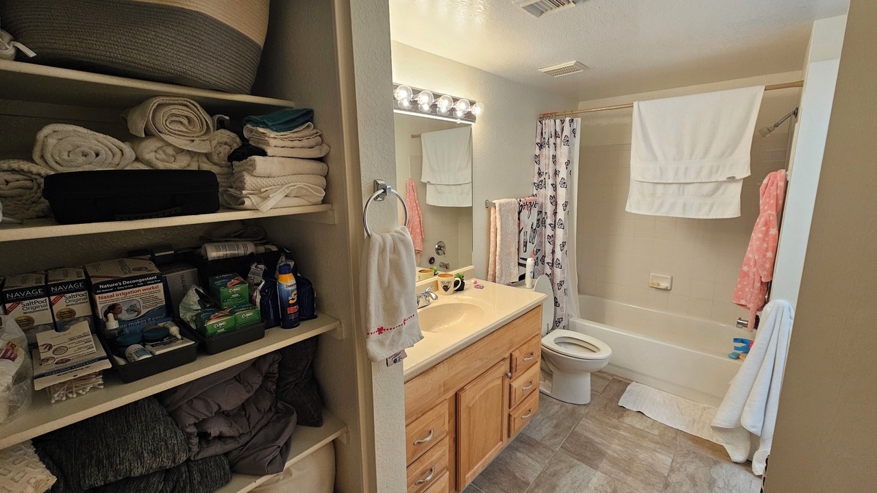 Photo of Bathroom in Springpointe