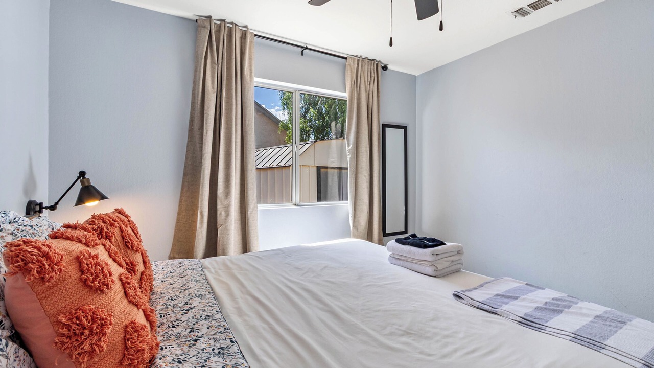 Photo of Bedroom in Glendale