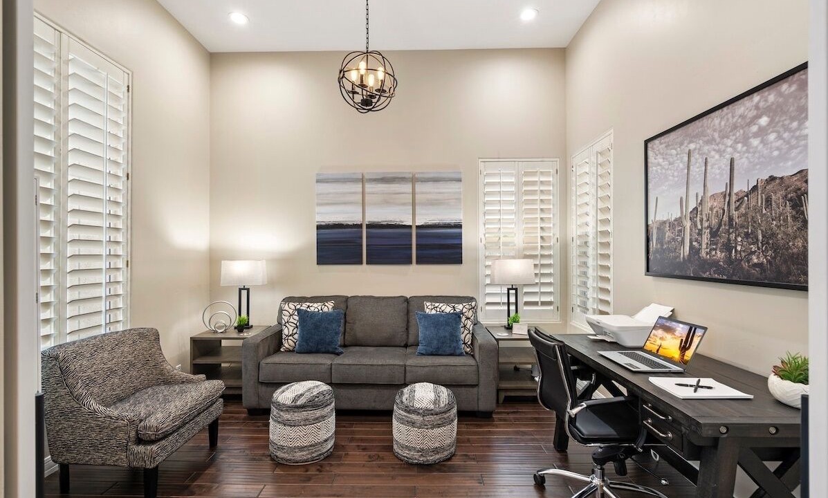 Photo of Livingroom in Glendale