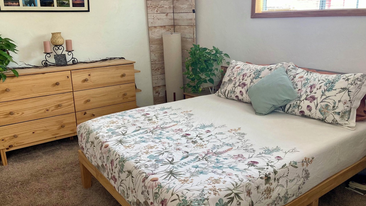 Photo of Bedroom in Rosemont West