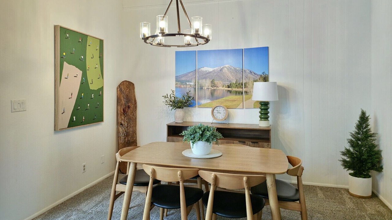 Photo of Bedroom in Flagstaff