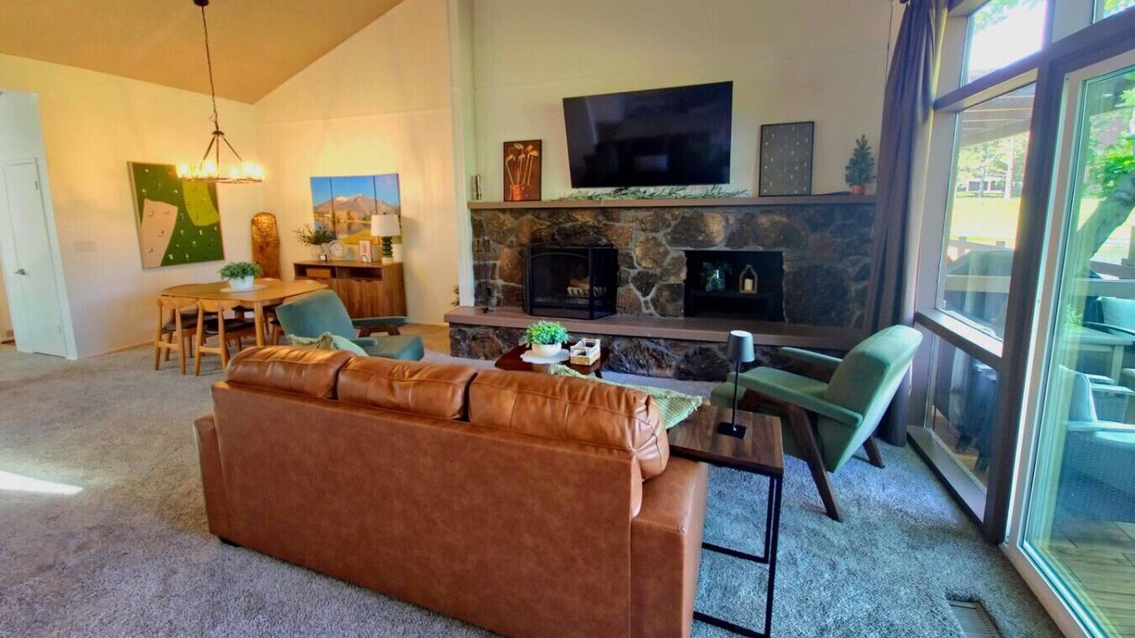 Photo of Livingroom in Flagstaff
