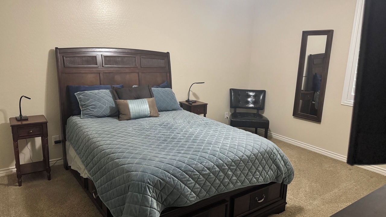 Photo of Bedroom in Rovey Farm Estates